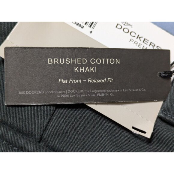 Dockers Premium Brushed Cotton Khaki Flat Front Relaxed Pants 34x32 Black NWT - Picture 4 of 7